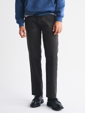 Abercrombie & Fitch Men's Relaxed Jeans in Washed Black